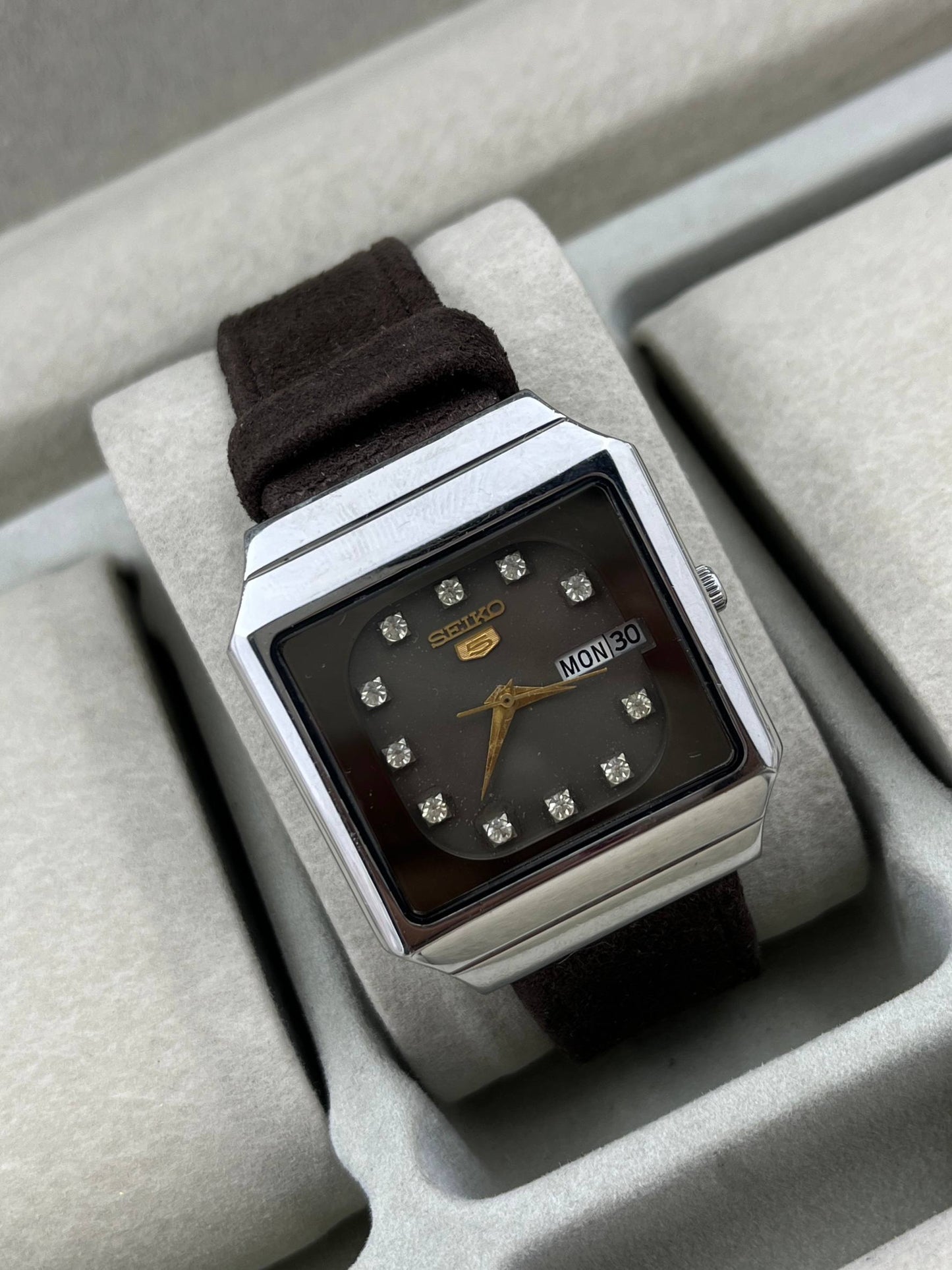 Vintage SEIKO Automatic Chocolate TV Dial