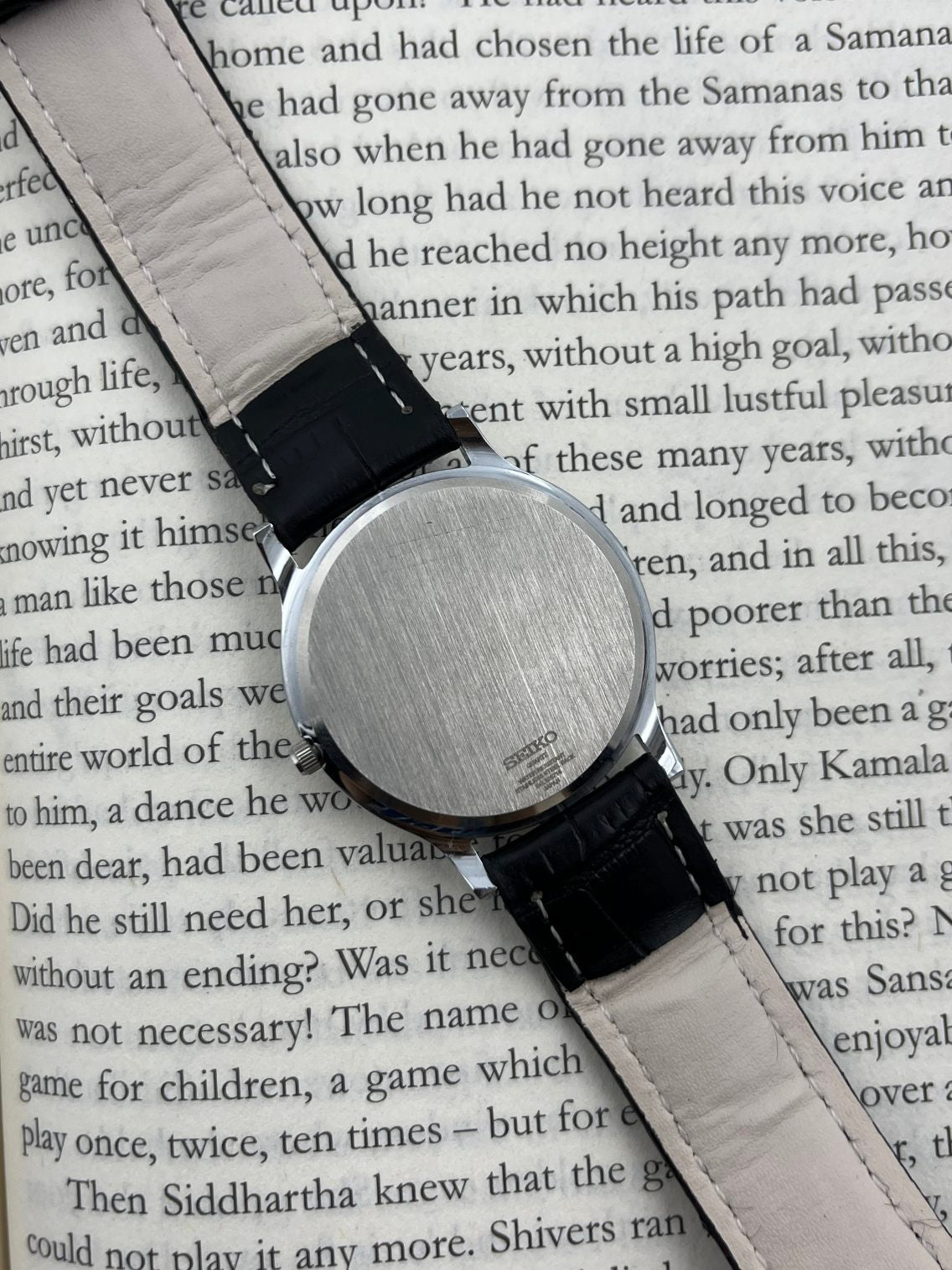 SEIKO Round - Yellow (Quartz - Mod)