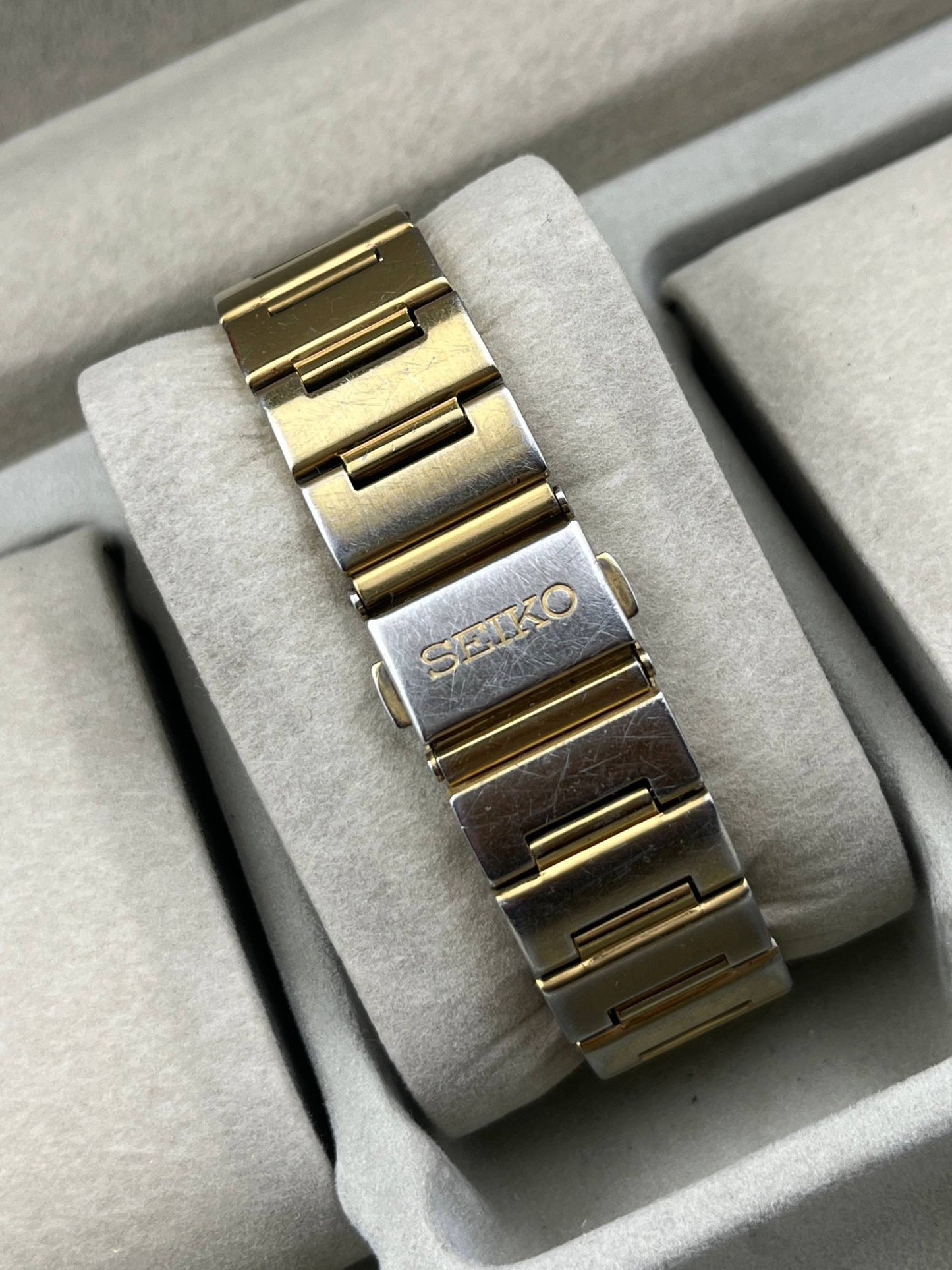 Vintage SEIKO Automatic Cinematic TV Dial