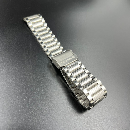 [18mm] Oyster Bracelet - Silver Stainless Steel (HMT)