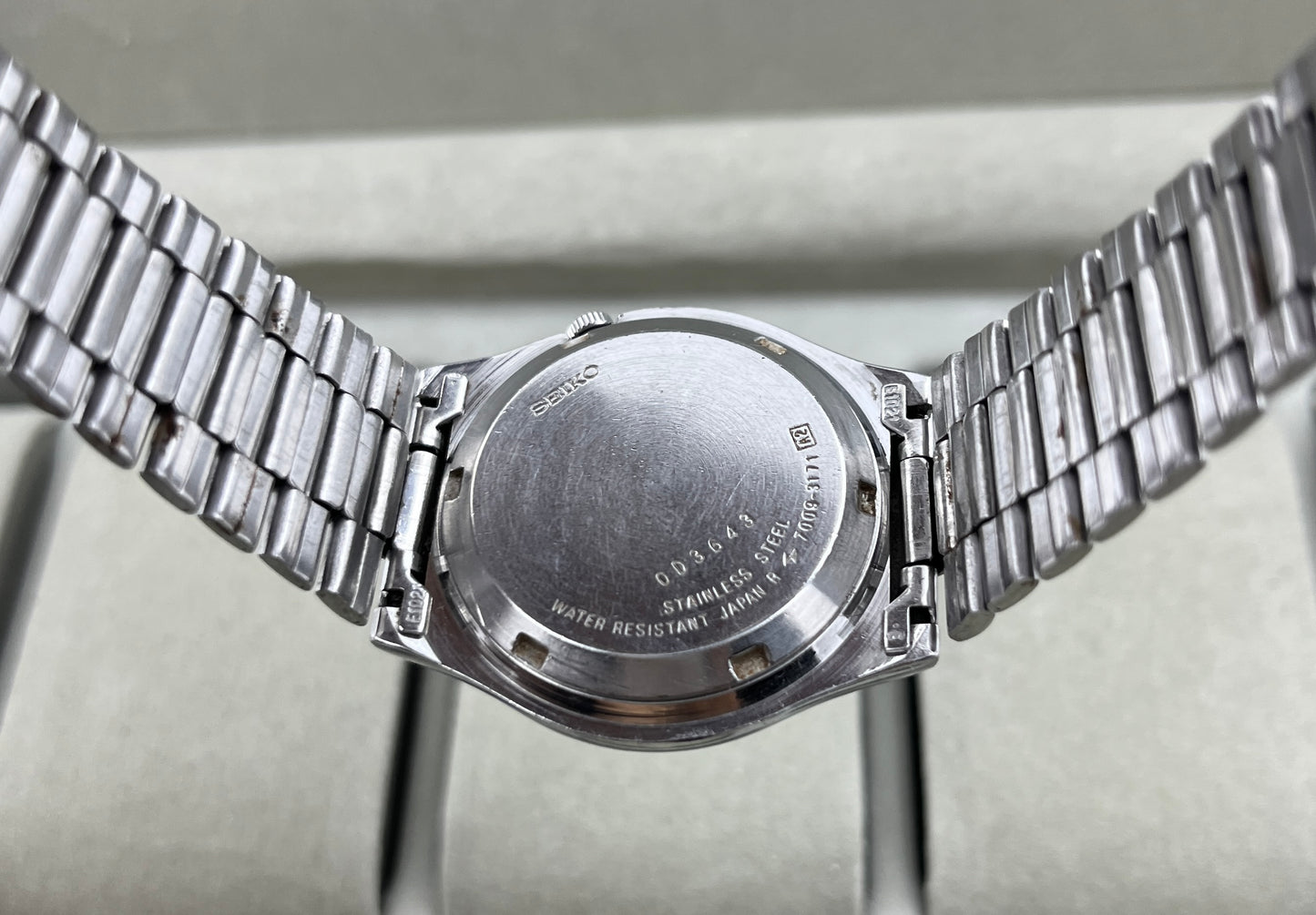 Vintage SEIKO Automatic Cal.7009 Black