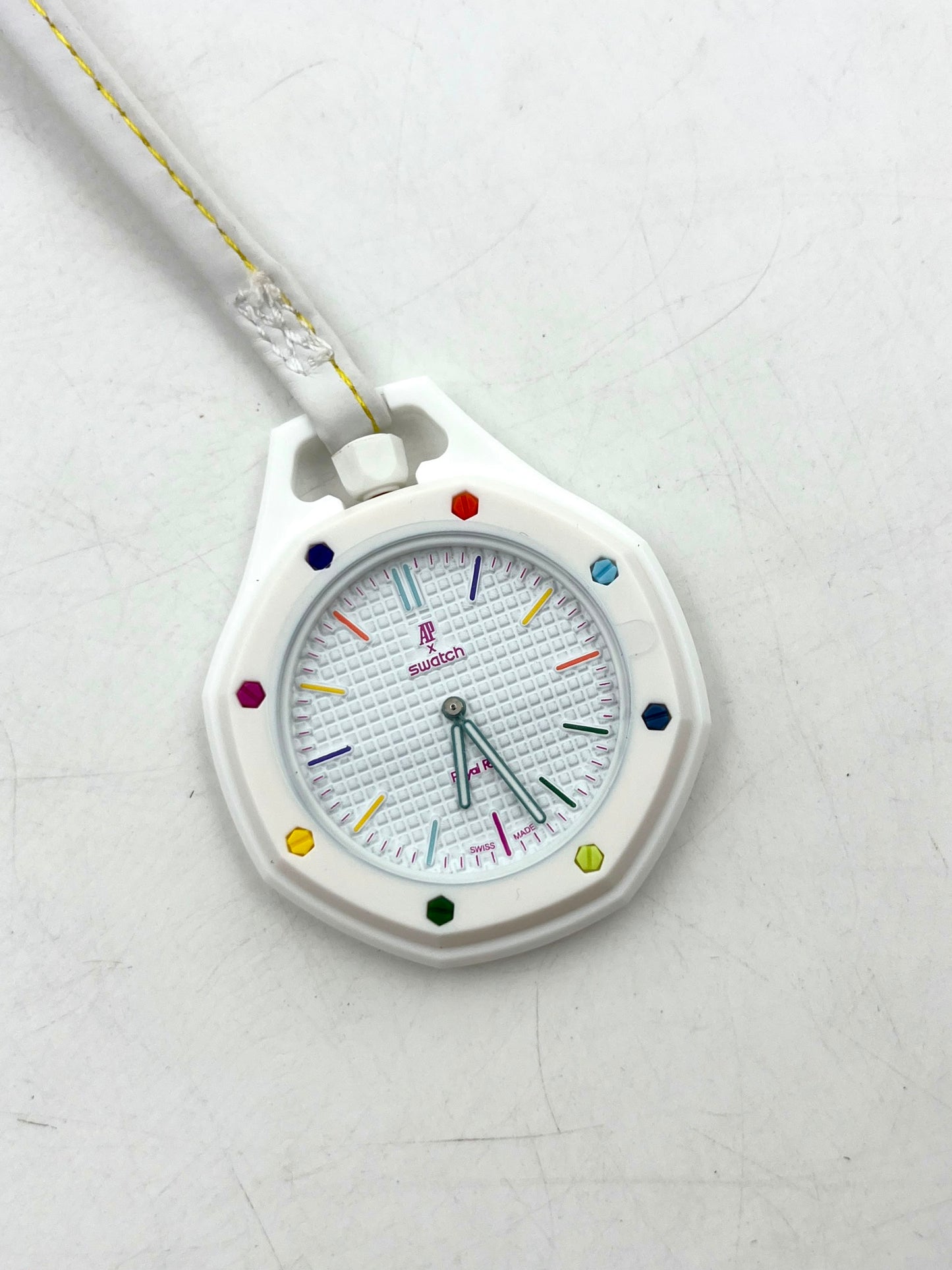 Royale Pop - White Quartz Replica Pocket Watch