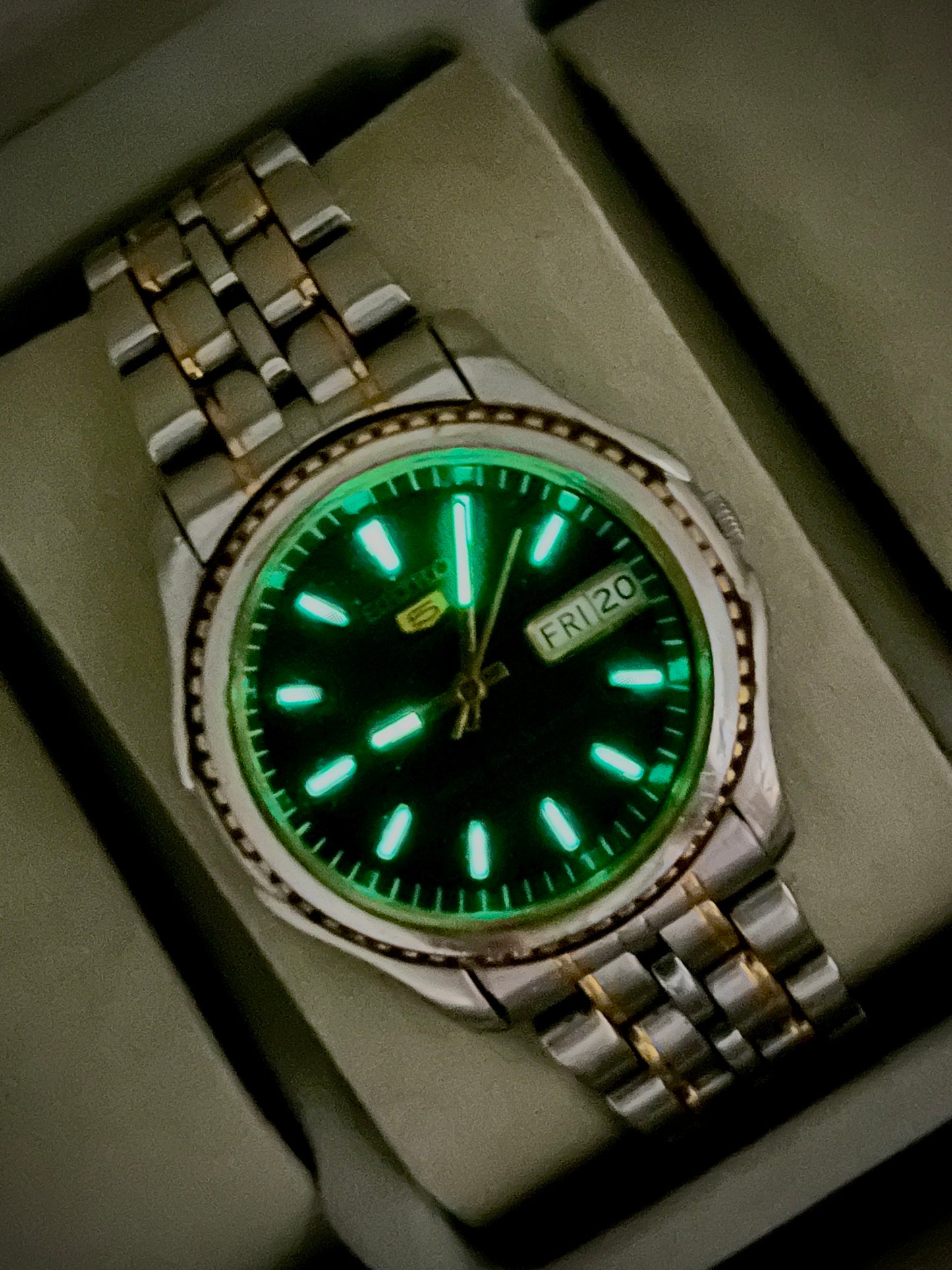 SEIKO - Superior Cal.7S36