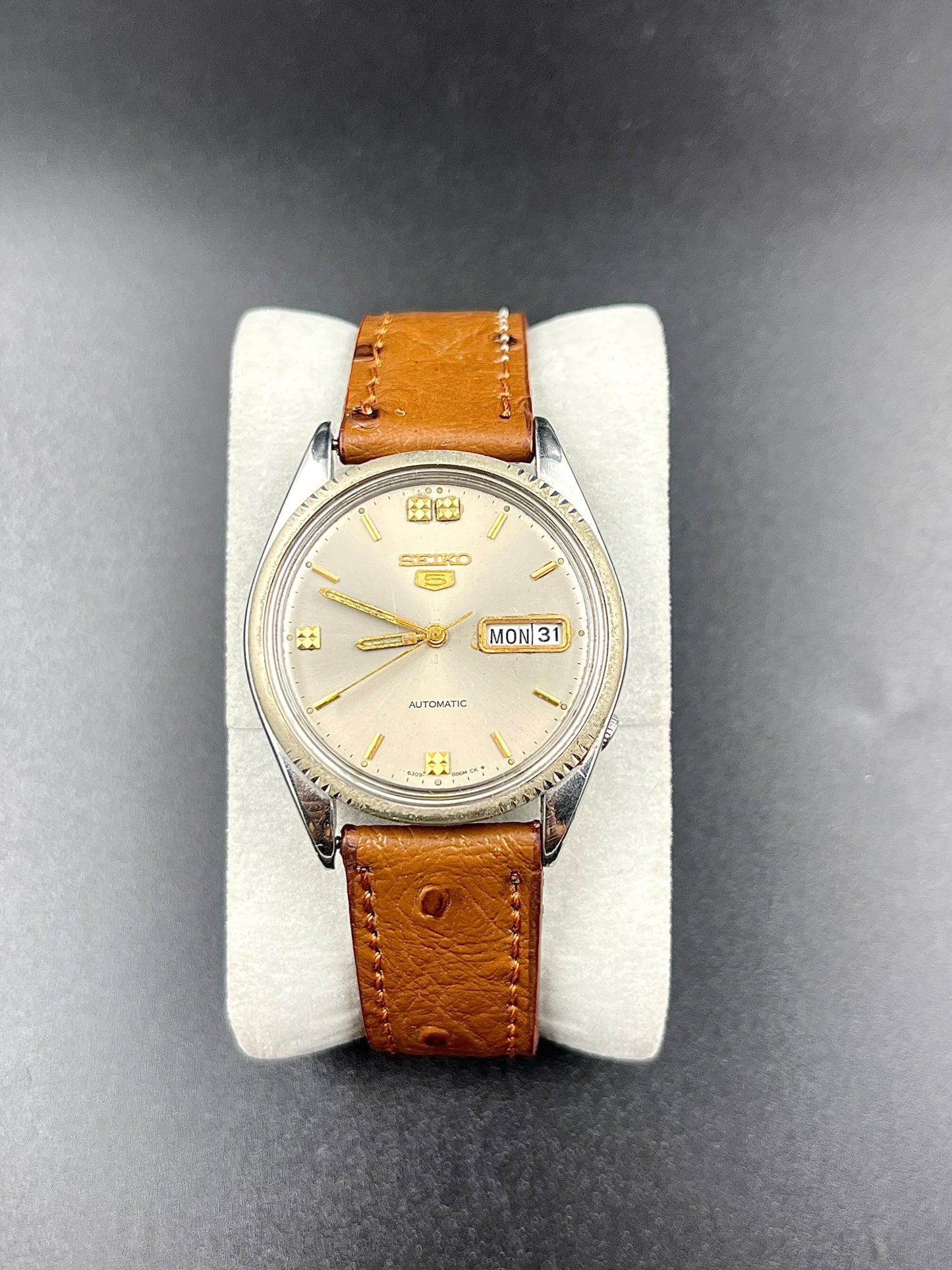 Vintage Seiko 5 Grey Dial Automatic Cal.6309