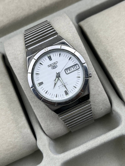 Vintage Seiko 5 Automatic TBC White (Pre-owned)