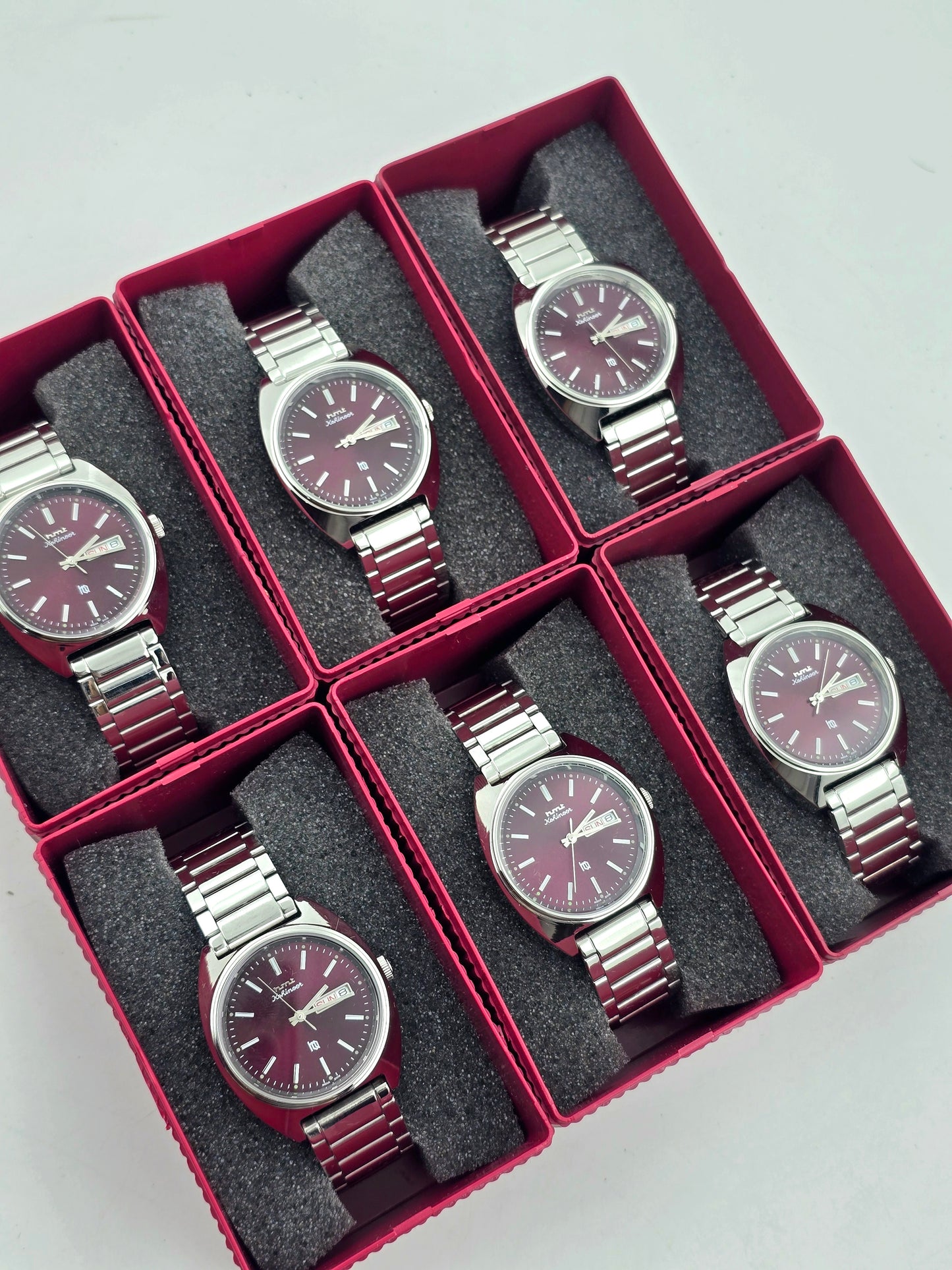 HMT Kohinoor Maroon B1 Quartz (BRAND NEW)