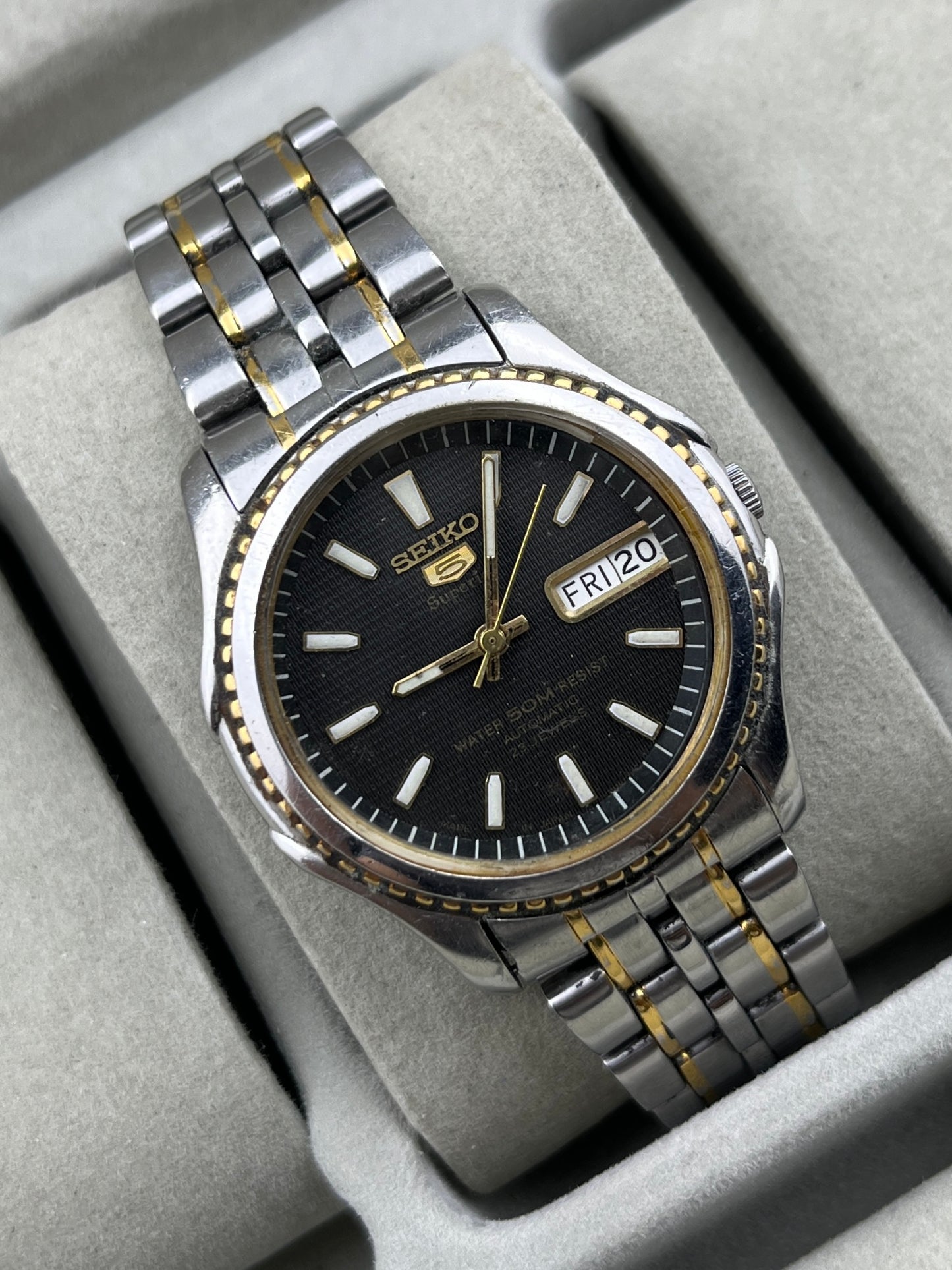 SEIKO - Superior Cal.7S36