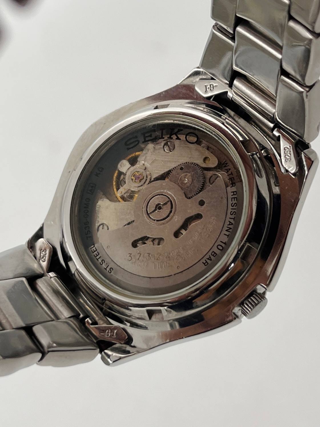 Vintage Seiko 5 Black Racer "Speedracer" (Cal 7s36) (6.4 inch wrist)