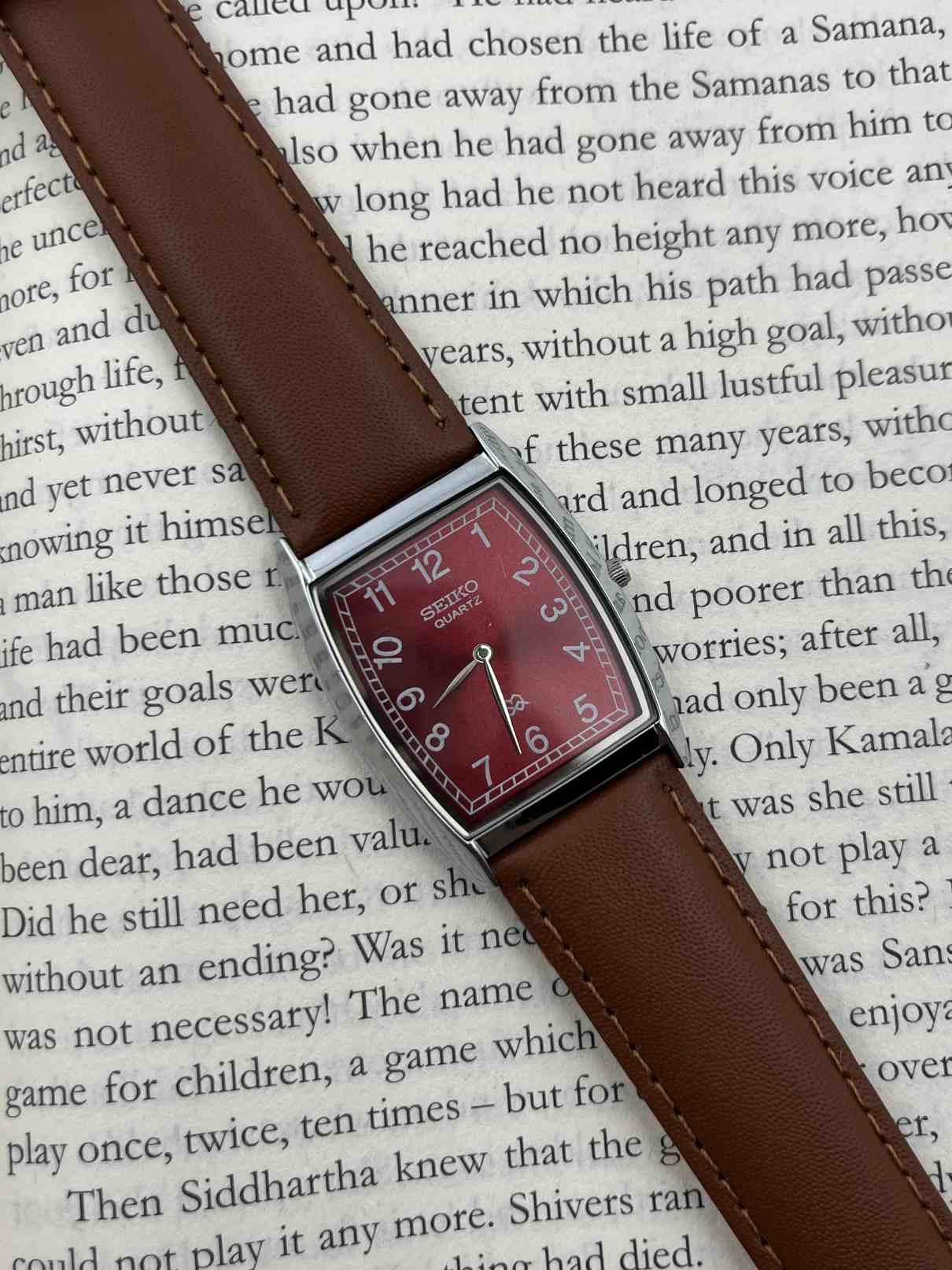 SEIKO TANK - Red (Quartz - Mod)