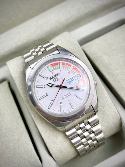 Seiko 5 Sports SNK369