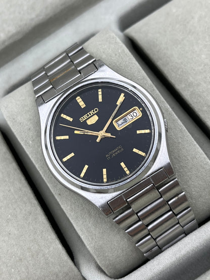 Vintage SEIKO Automatic Cal.7009 Black