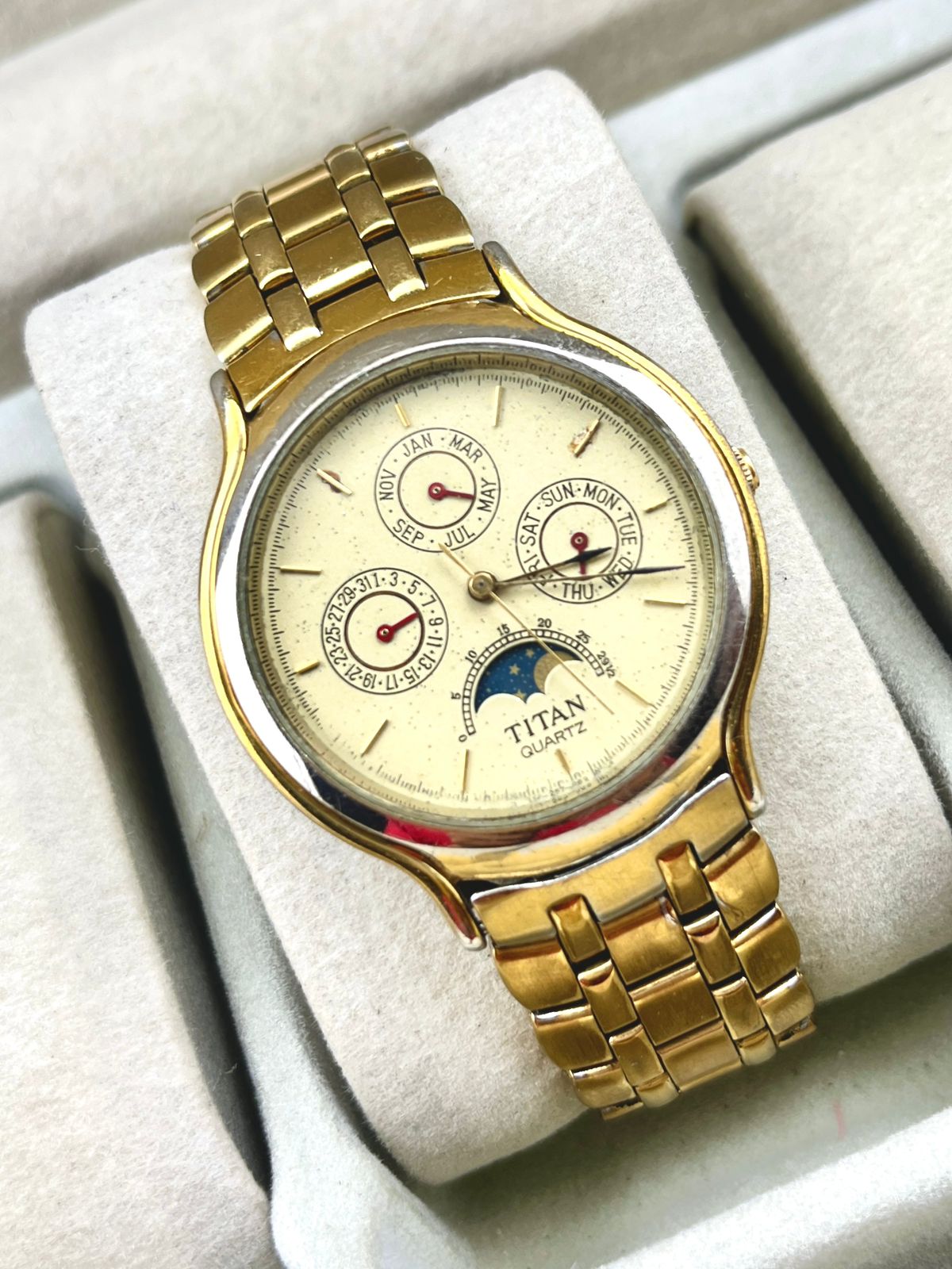 More Brands – Watch It Move