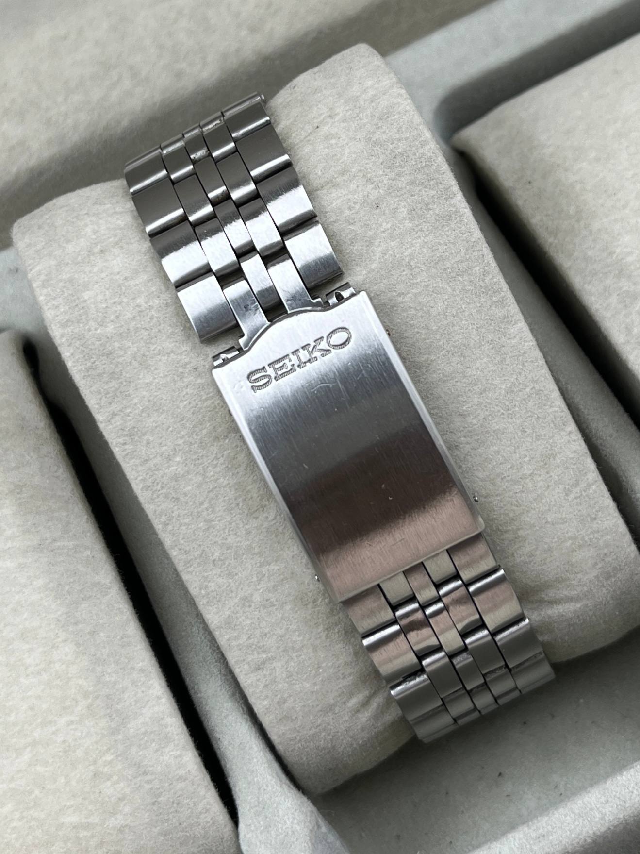 Vintage Seiko 5 Black