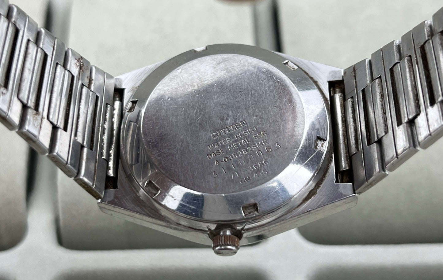 Vintage Citizen Auto White