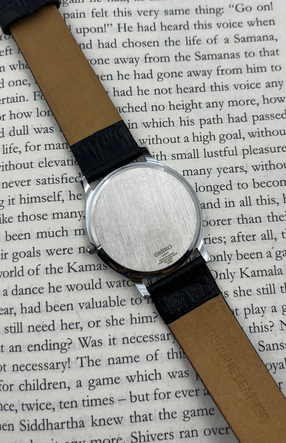 SEIKO Round - Maroon (Quartz - Mod)