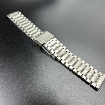 [18mm] Oyster Bracelet - Silver Stainless Steel (HMT)