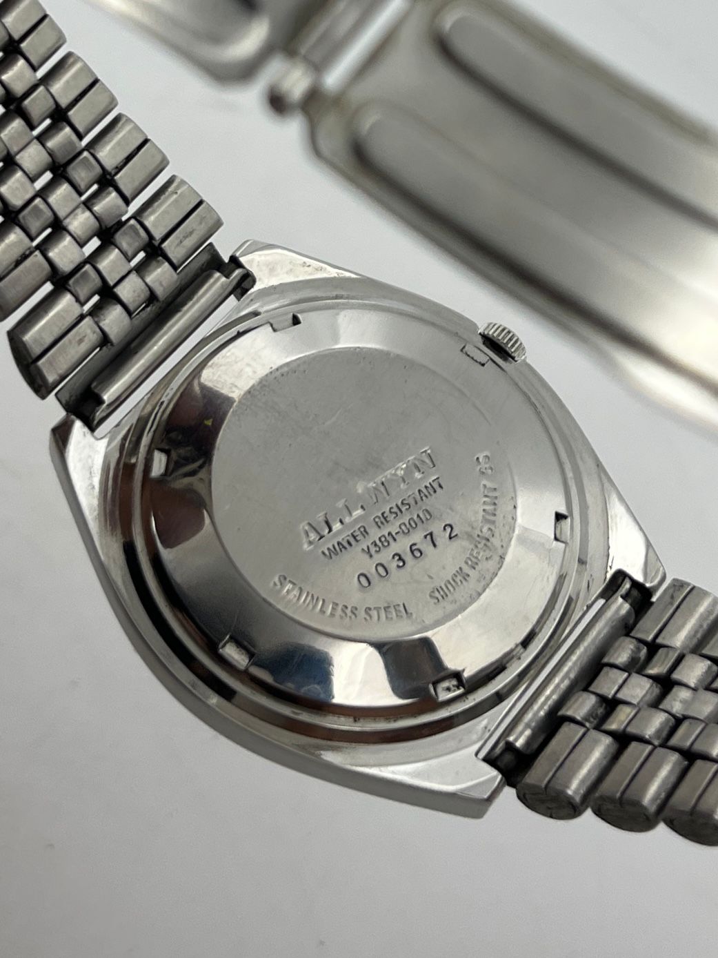 Vintage Allwyn Chocolate Automatic Premium Condition
